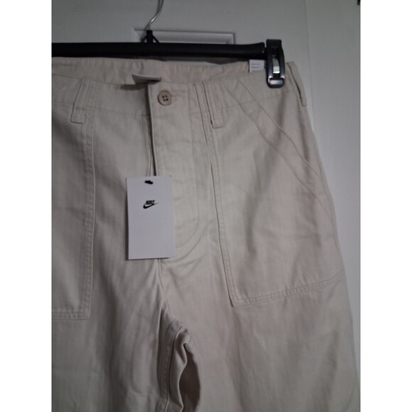 NWT Men's Nike Loose Fit Straight Leg Pants Size 30 - Picture 3 of 9